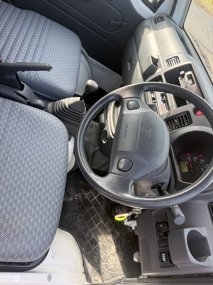Daihatsu Hijet Dump 2013 For Sale - Image 4
